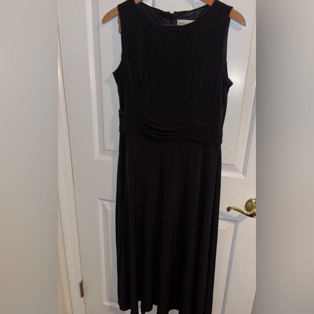 Draper’s & Damon’s Black Maxi Dress